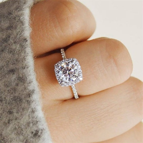 Engagement Ring  Design AAA White Cubic Zircon